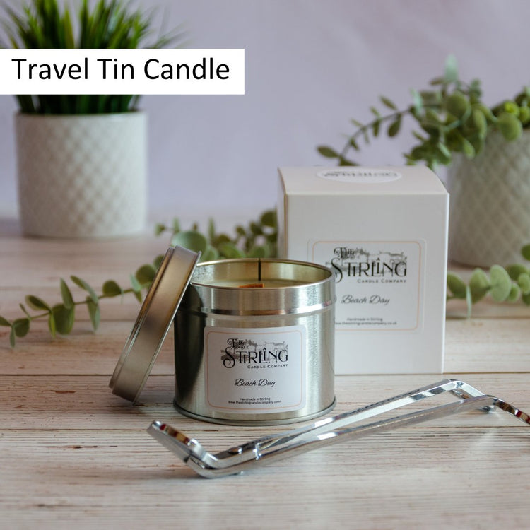 Wooden wick medium candle with lid off