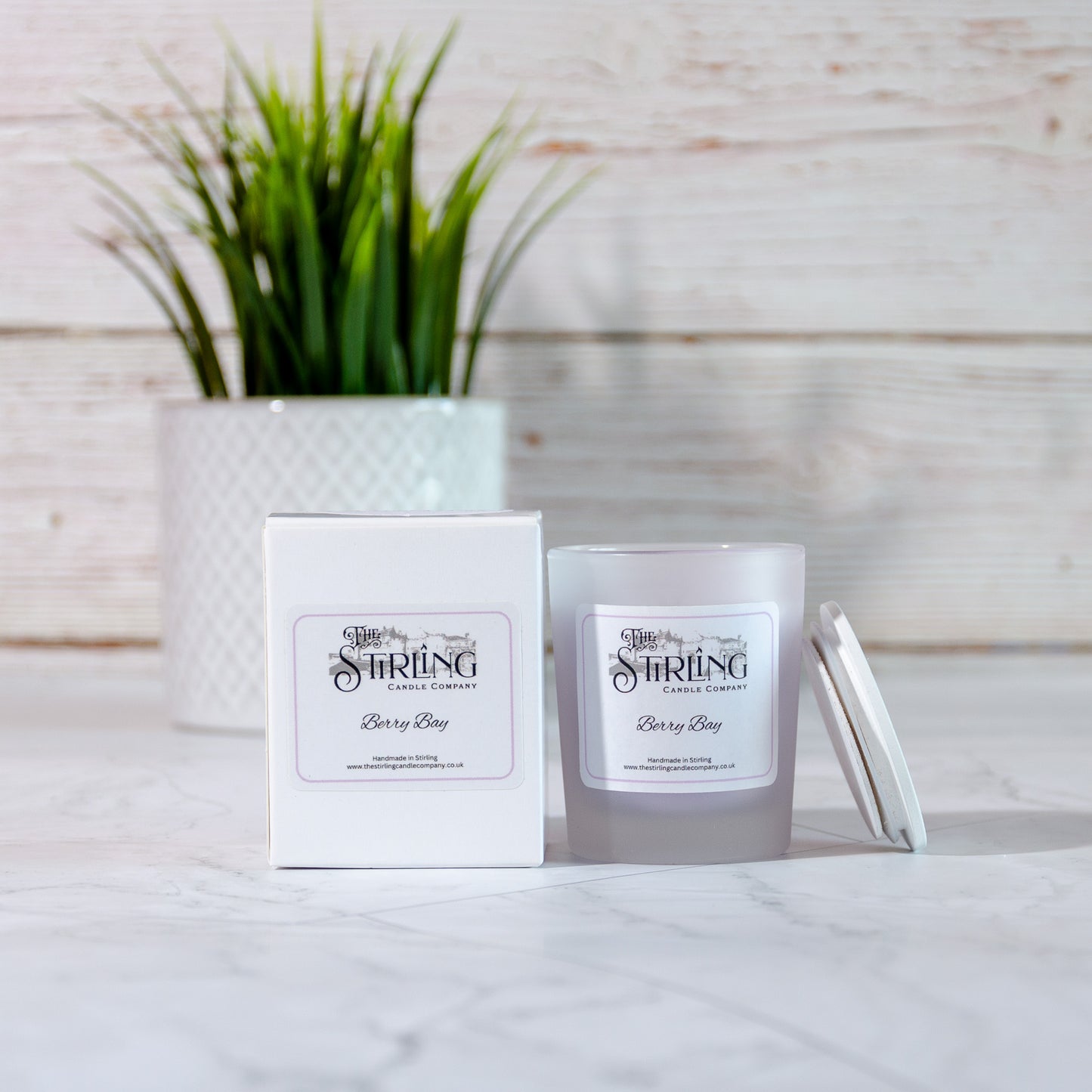 Berry Bay small candle