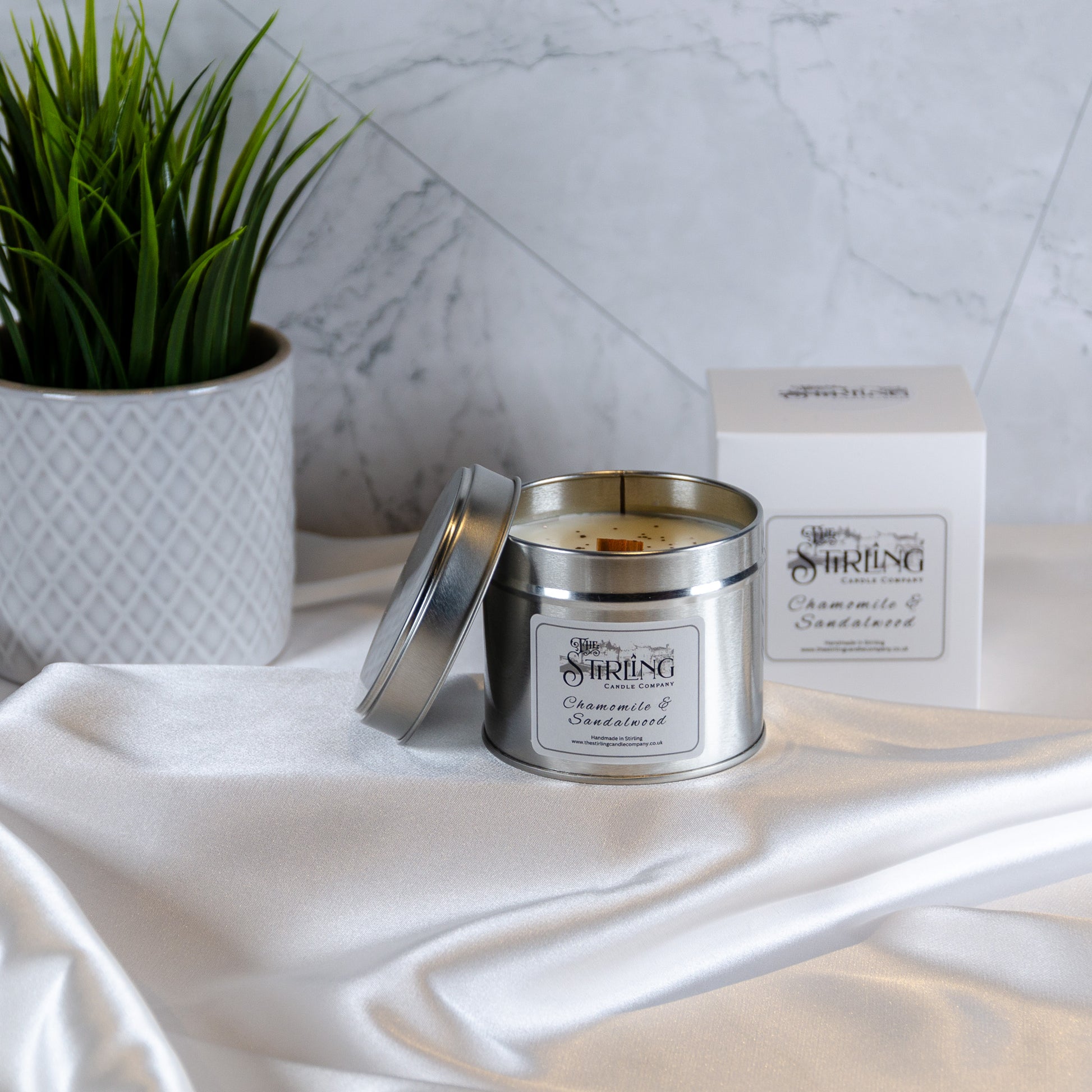 Chamomile & Sandalwood travel tin