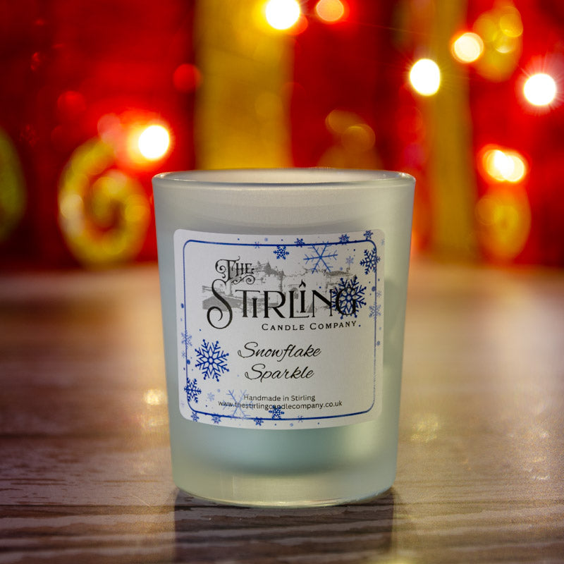 The Stirling Candle Company small candle in the fragrance Snowflake Sparkle