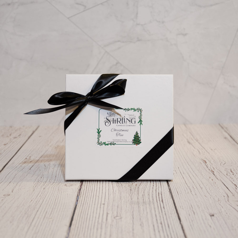 Small wax melt gift box in the fragrance Christmas Tree