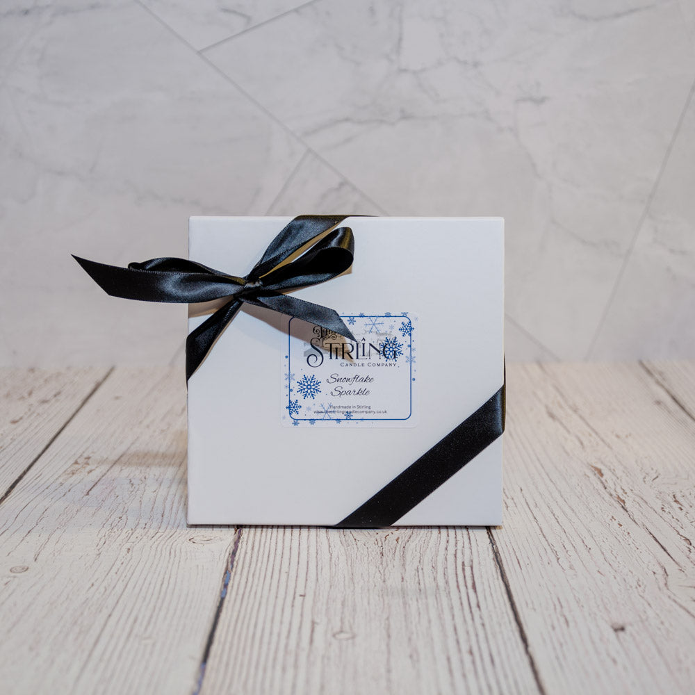 Small wax melt gift box in the fragrance Snowflake Sparkle