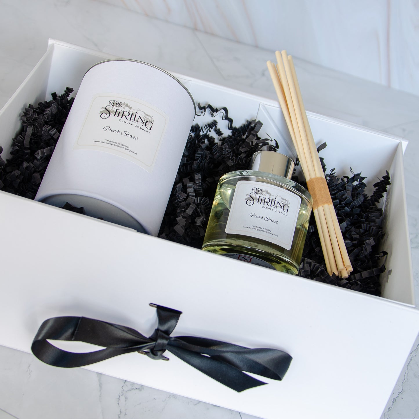 The Luxurious Candle & Diffuser Gift Box